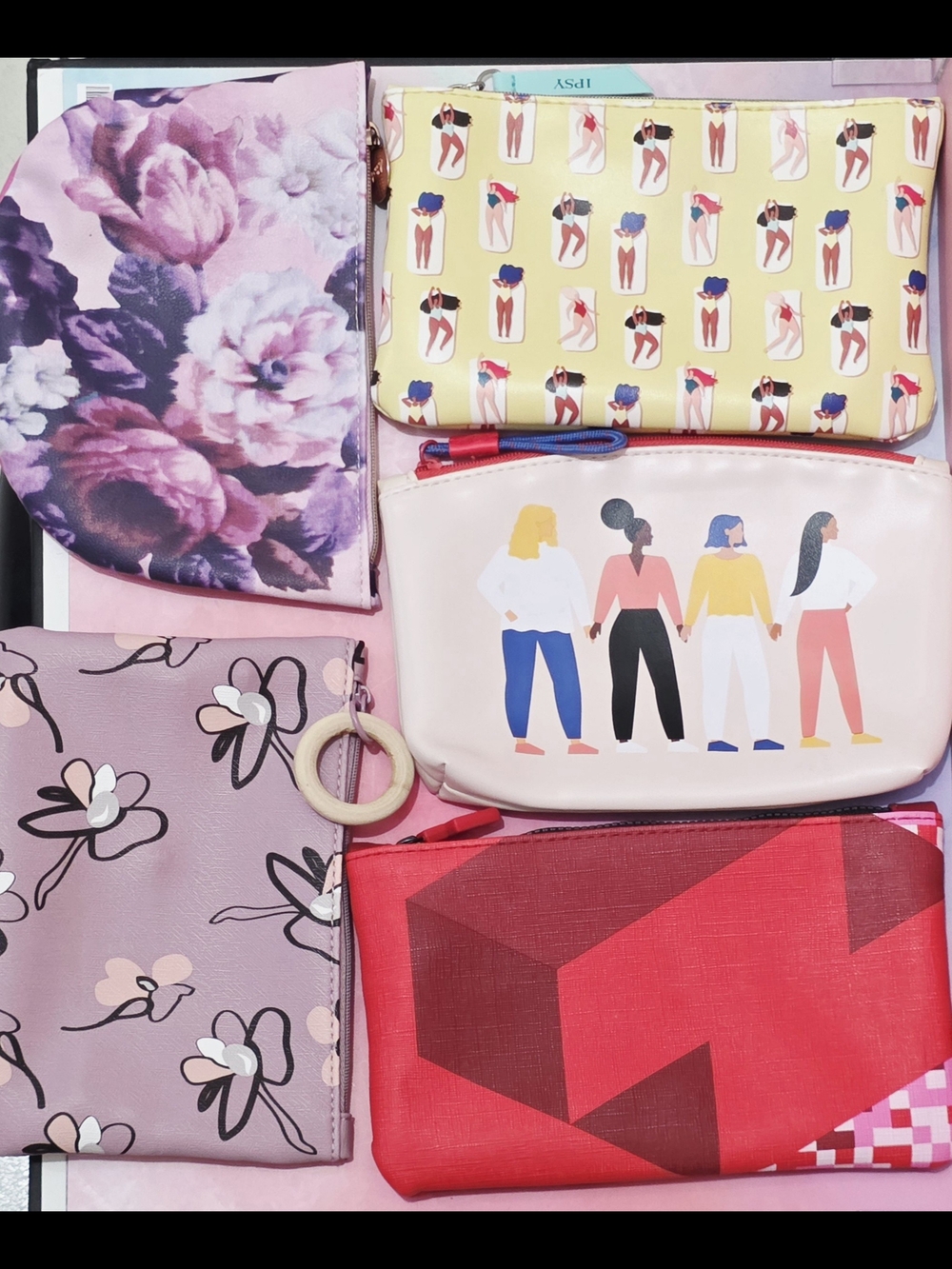 Bundle of 5 Ipsy Makeup Cosmetic GLAM Bags/Pouch - Floral, Tetris, Multi-Women